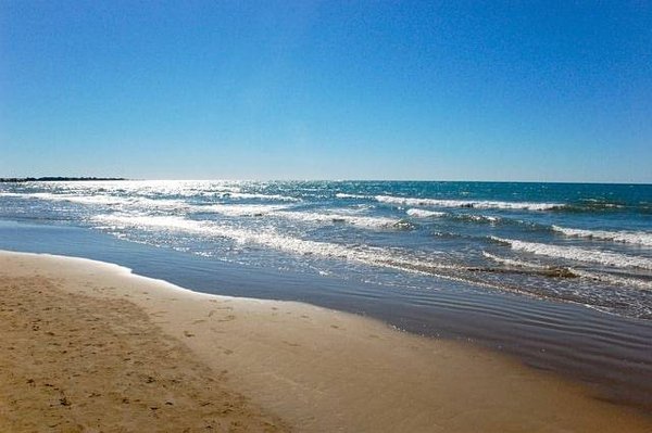 Les Meilleurs Campings Familiaux en Bord de Mer dans les Landes: Votre Guide Complet